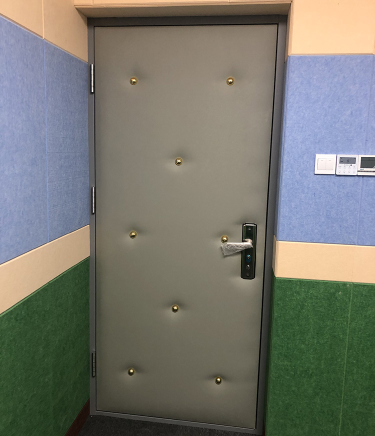 ��������������